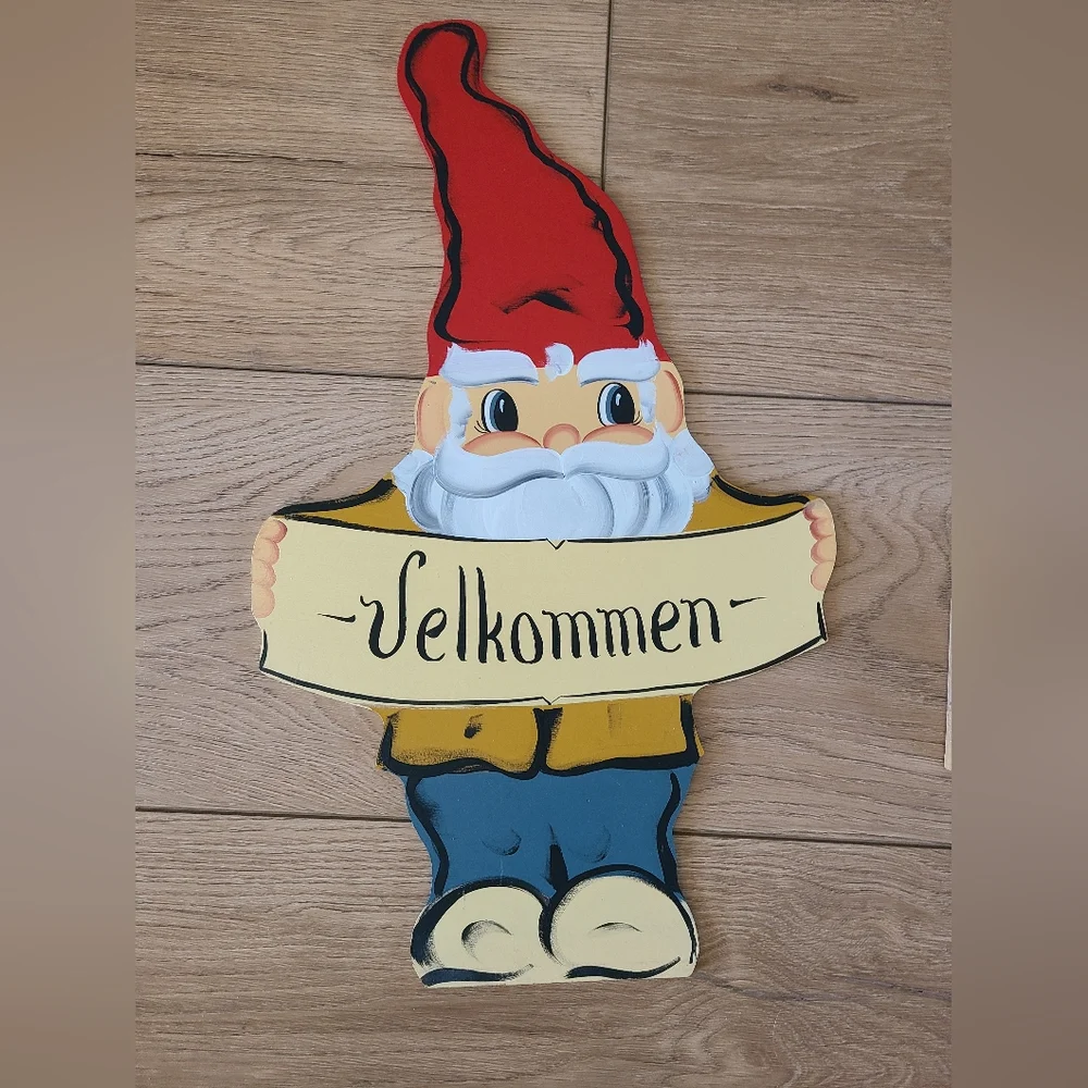 Scandinavian Nissen / Gnome Welcome  Velkommen sign - Picture 8 of 12